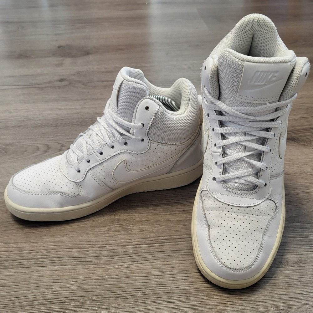Nike Court Borough Mid Womens White High Top Sneakers 844906-110 Size 7